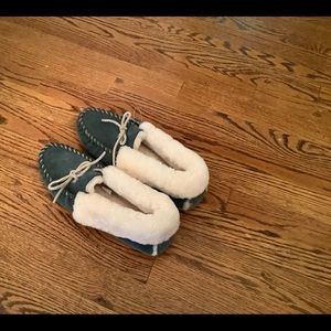 LL Bean Wicked Good Moccasins